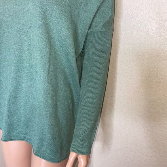 J. Jill sweater V-neck lightweight sage green long sleeve knit cotton blend SZ M - Picture 5 of 10